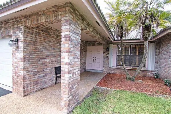 11929 NW 2nd Manor, Coral Springs, FL 33071