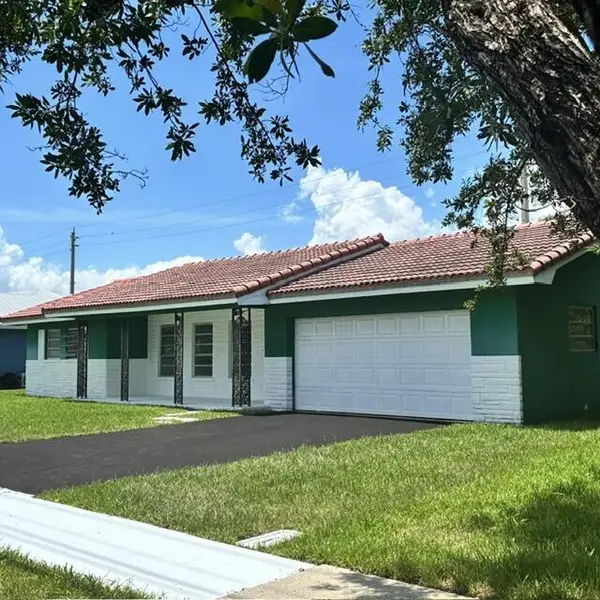 3633 NE 6th Drive, Boca Raton, FL 33431