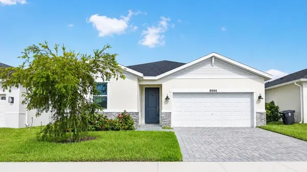 8666 Dahlia Circle, Port St Lucie, FL 34986