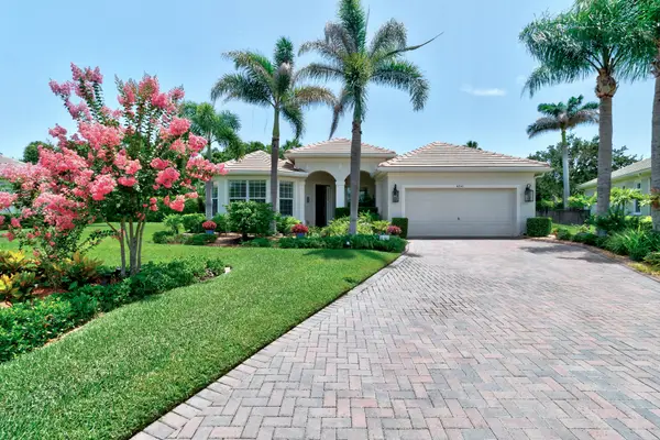 4241 Diamond Square, Vero Beach, FL 32967
