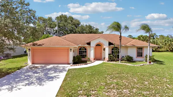 1049 SW Janette Avenue, Port St Lucie, FL 34953