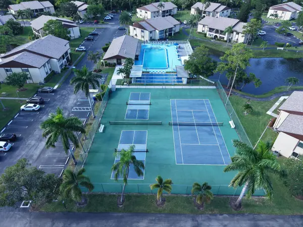309 Pine Ridge Circle #A-1, Greenacres, FL 33463