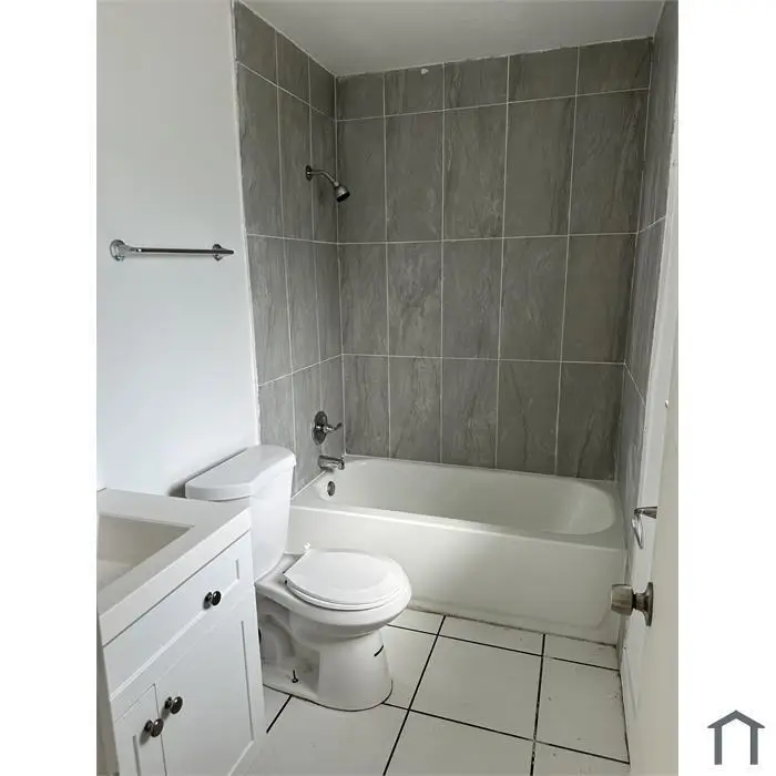 4800 NW 24th Court #D120, Lauderdale Lakes, FL 33313 - #3
