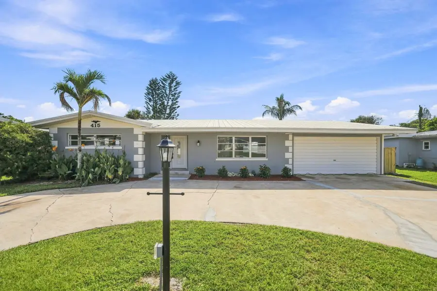 415 Willows Avenue, Port Saint Lucie, FL 34952 - #2