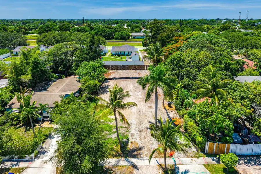814 SE 2nd Avenue, Delray Beach, FL 33483 - #2