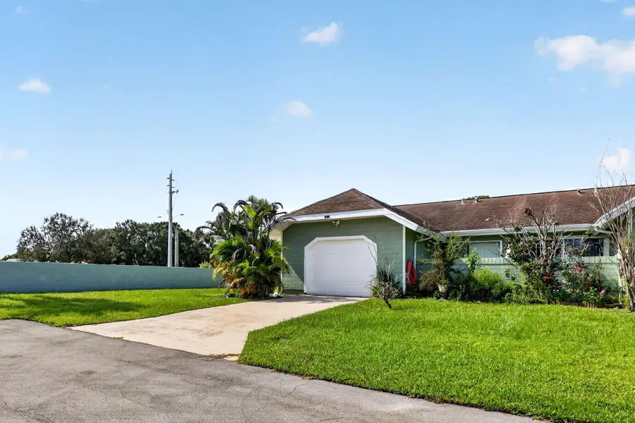 1713 SE Ryecroft Court, Port Saint Lucie, FL 34952 - #3