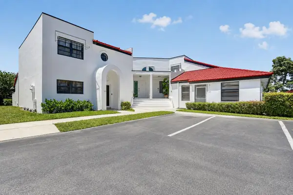 327 NW 36th Avenue, Deerfield Beach, FL 33442