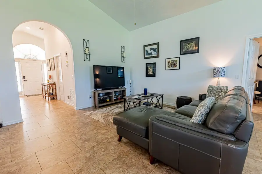 442 SW Fairway Vista, Port Saint Lucie, FL 34986 - #3