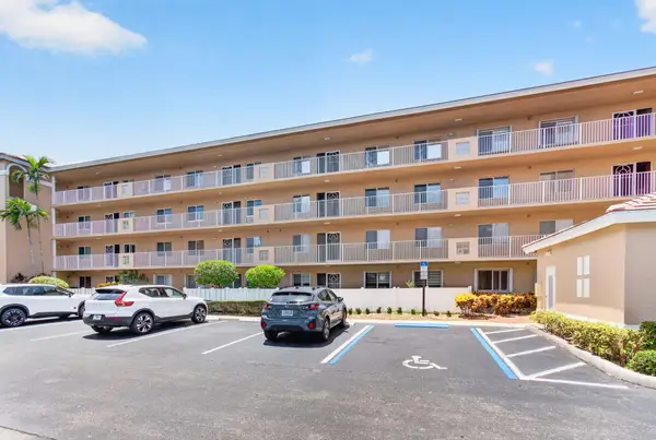 5746 Crystal Shores Drive #303, Boynton Beach, FL 33437