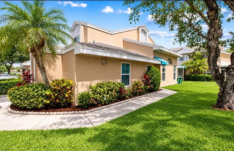 7057 Woodmont Way #7057, Tamarac, FL 33321 - #2