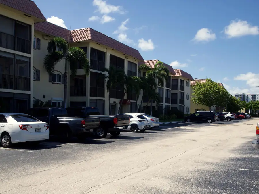 257 S Cypress Road #406, Pompano Beach, FL 33060 - #3