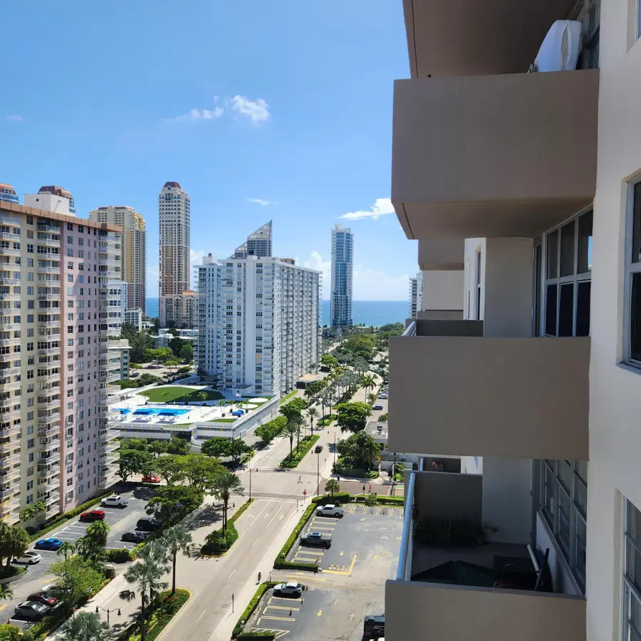 250 174th Street, Sunny Isles Beach, FL 33160 - #2