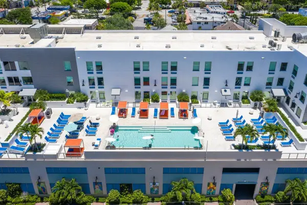 236 SE Fifth Avenue #303, Delray Beach, FL 33483