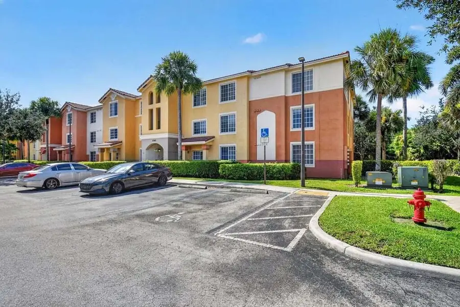 6760 Heritage Grande, Boynton Beach, FL 33437 - #2
