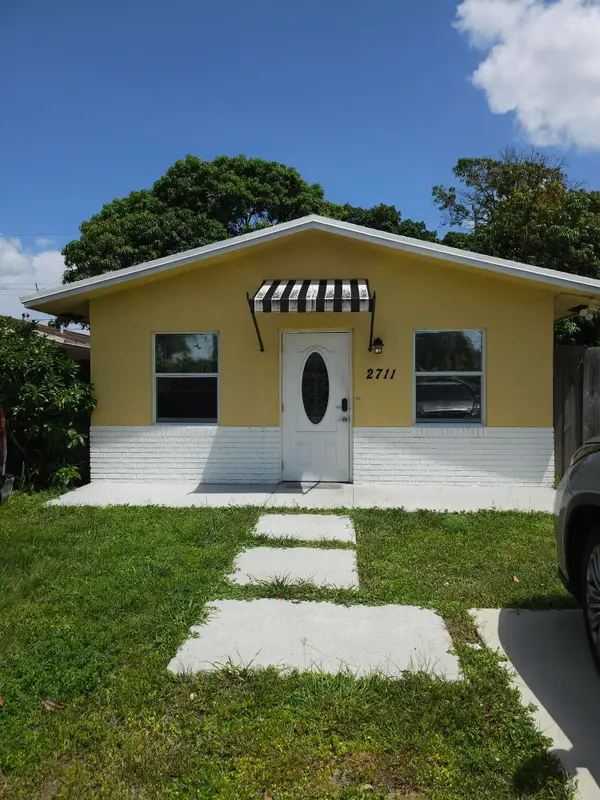 2711 NW 16 Street, Fort Lauderdale, FL 33311