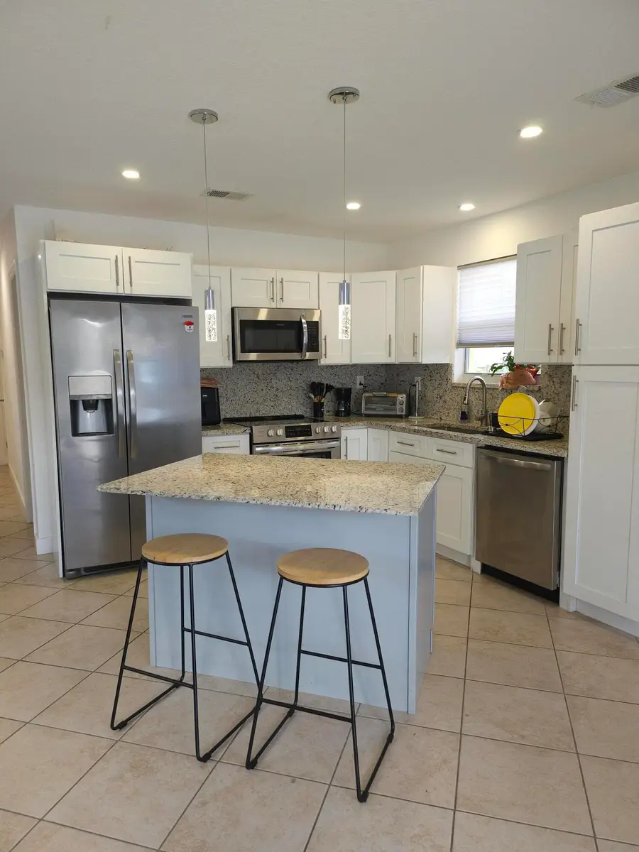 2711 NW 16 Street, Fort Lauderdale, FL 33311 - #2