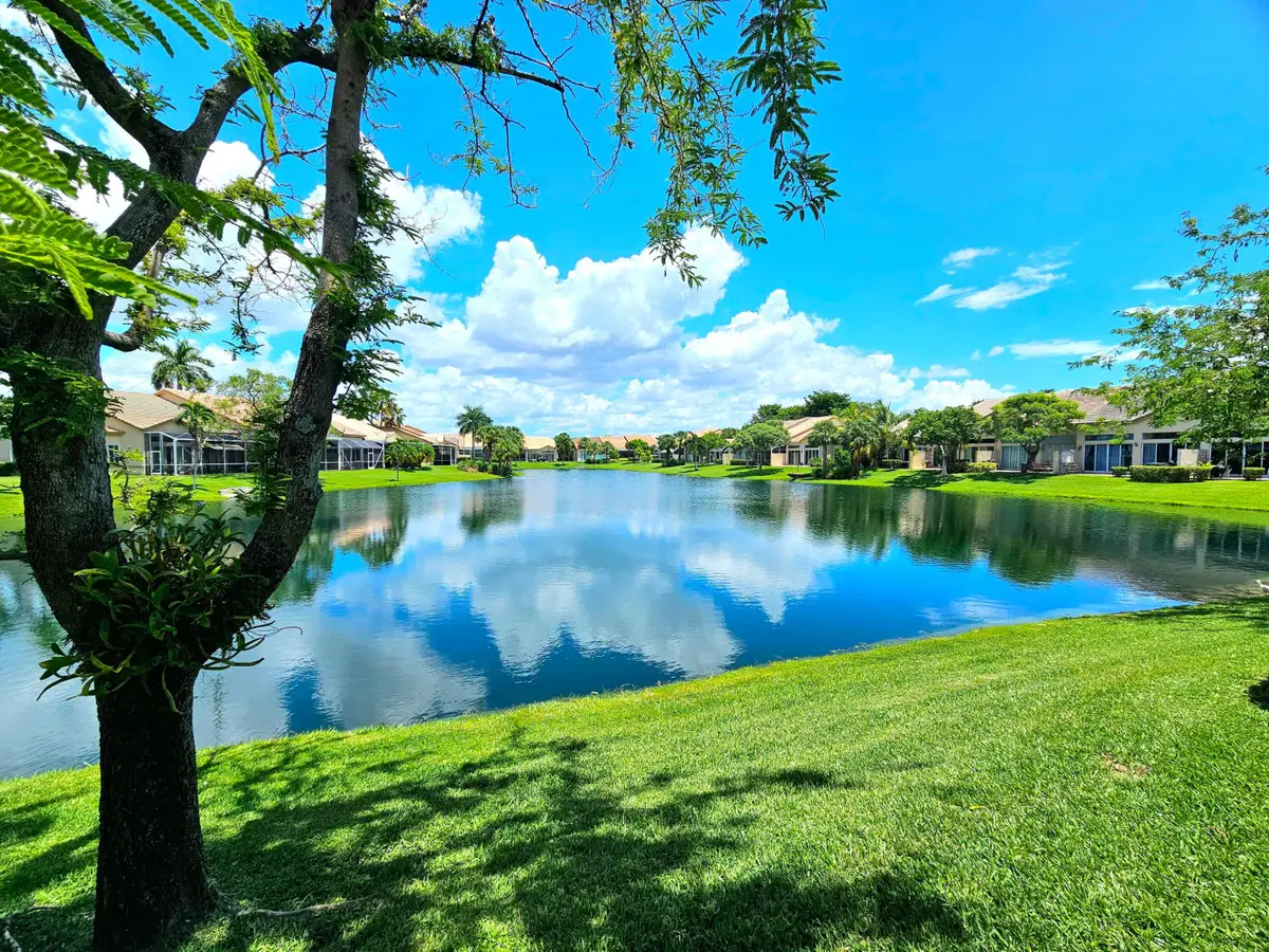 8149 Madison Lakes Circle S, Davie, FL 33328 - #1