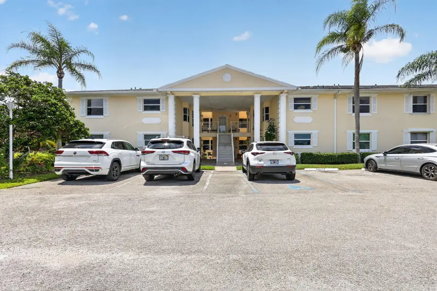 203 Grove Isle Circle, Vero Beach, FL 32962 - #2