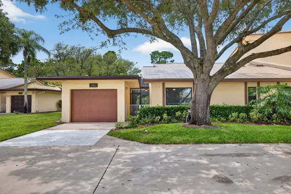 3007 Bent Pine Drive, Fort Pierce, FL 34951