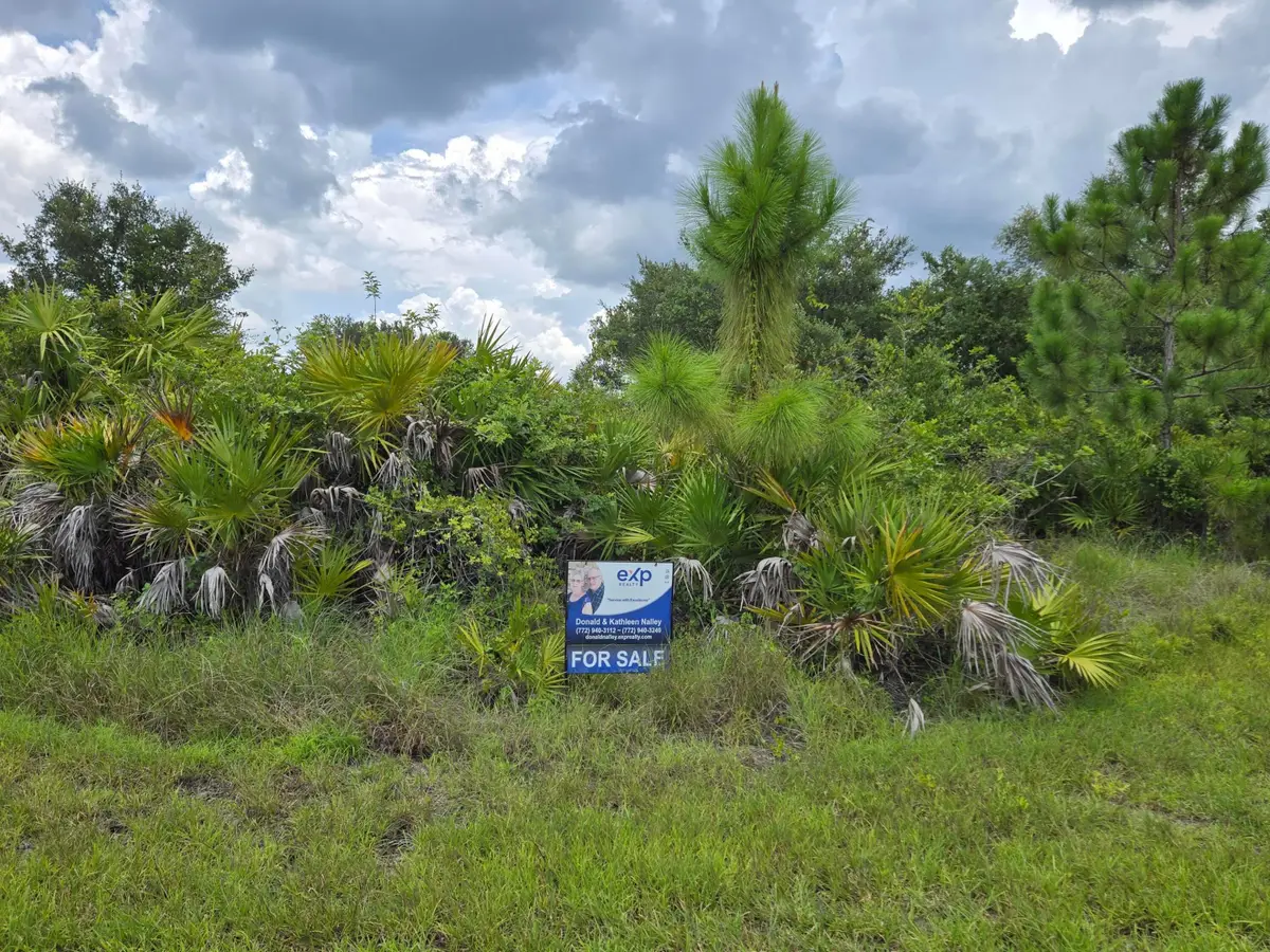 873 Carpenter Street E, Lehigh Acres, FL 33974 - #1