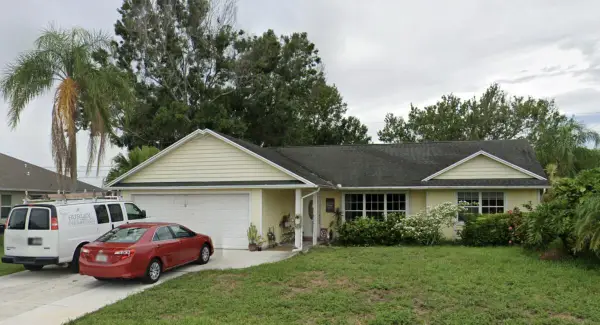6809 NW Dragon Street, Port St Lucie, FL 34983