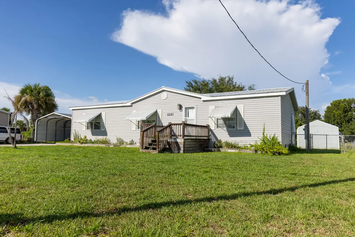 1221 Chobee Street, Okeechobee, FL 34974 - #1
