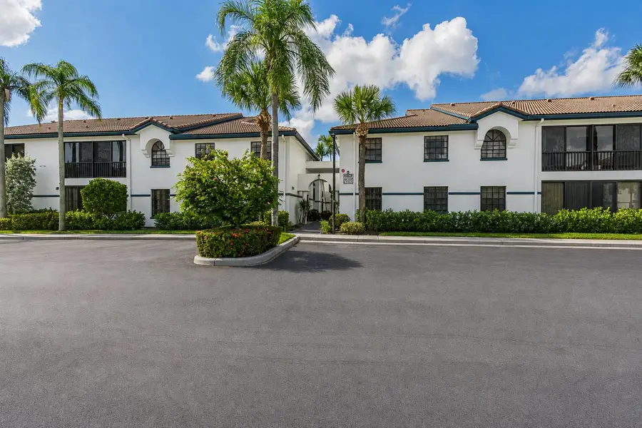 5136 Floria Drive #H, Boynton Beach, FL 33437 - #2