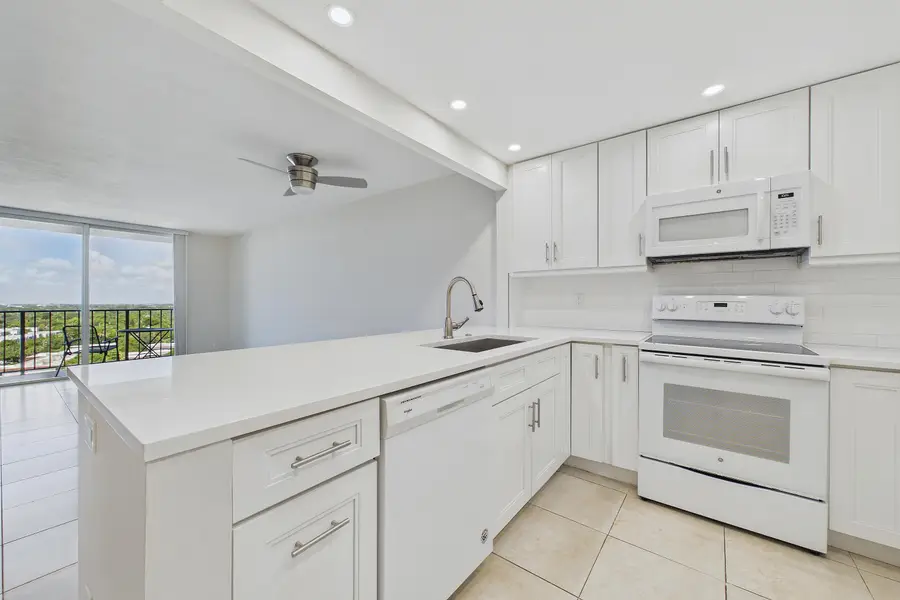 1800 N Andrews Avenue N #12G, Fort Lauderdale, FL 33311 - #3