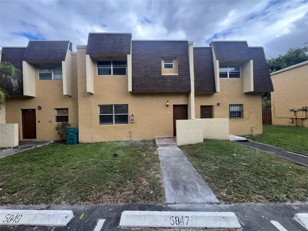 5847 Blueberry Court #85, Lauderhill, FL 33313 - #1