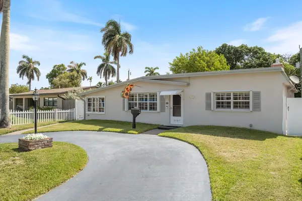 2107 N 15th Avenue, Hollywood, FL 33020