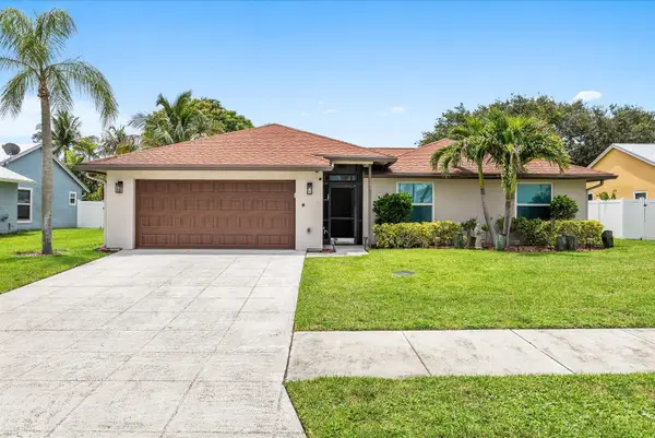200 Park Place, Jupiter, FL 33458
