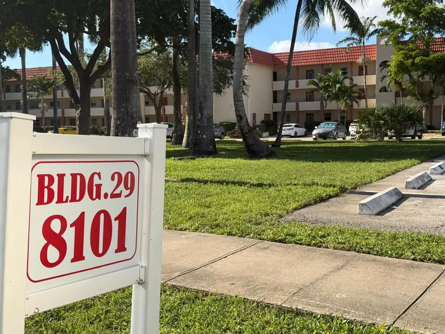 8101 S Sunrise Lakes Drive N #204, Sunrise, FL 33322 - #2