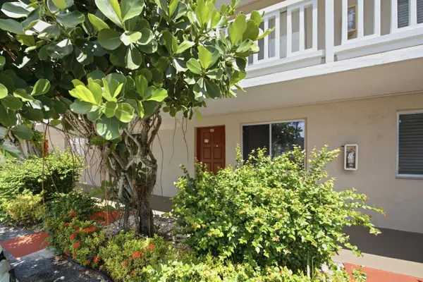 3601 Inverrary Drive #107, Lauderhill, FL 33319