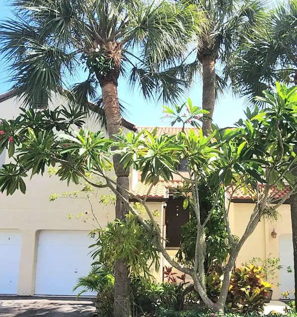 15 Va De Casas Sur #Apt 203, Boynton Beach, FL 33426