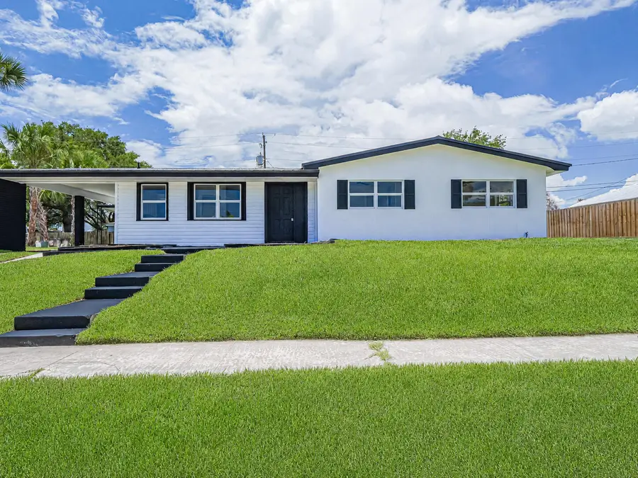 375 Manly Avenue, Sebastian, FL 32958 - #2