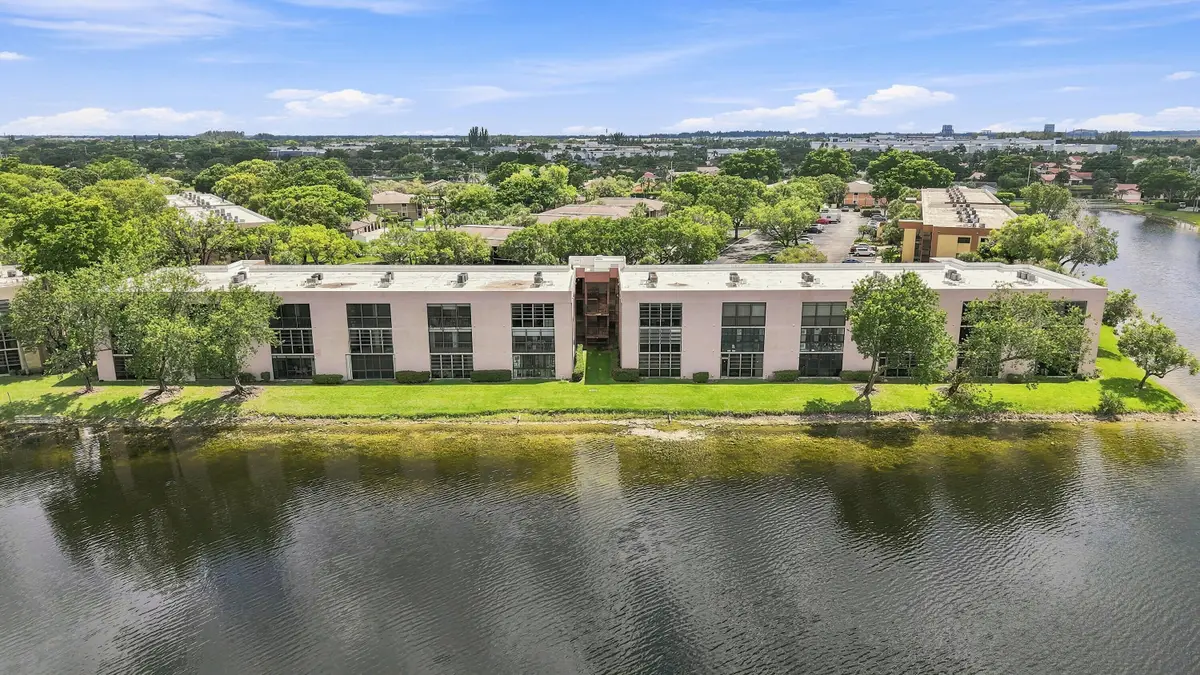 7432 Ashmont Circle #208, Tamarac, FL 33321 - #1