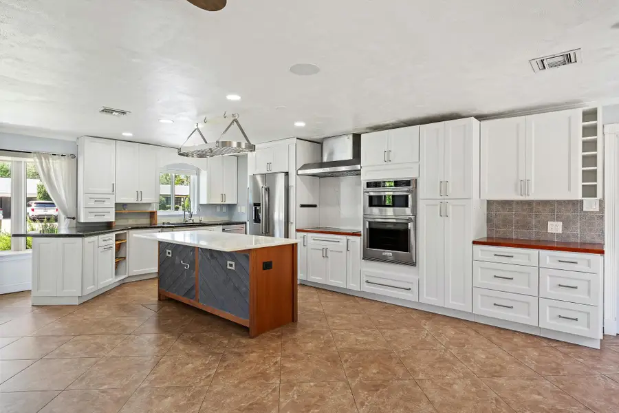 1 Windsor Road W, Jupiter, FL 33469 - #2