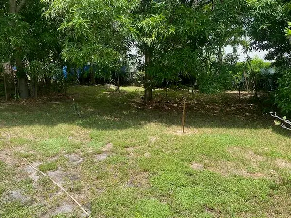 425 NW 7th, Fort Lauderdale, FL 33311