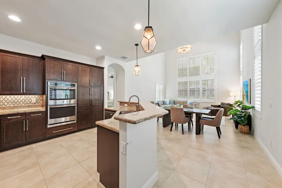 1025 Piccadilly Street, Palm Beach Gardens, FL 33418 - #3