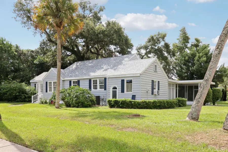 703 Florida Avenue, Fort Pierce, FL 34950 - #3