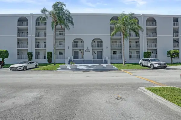 7980 N French Drive #3-202, Pembroke Pines, FL 33024
