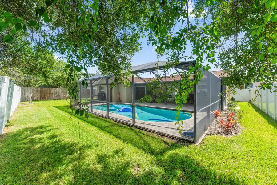 1003 Red Oak Circle, Brandon, FL 33511 - #2