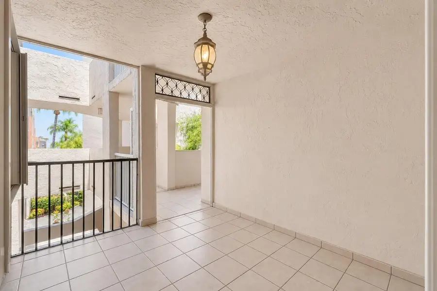 7557 Granville Drive #305, Tamarac, FL 33321 - #3