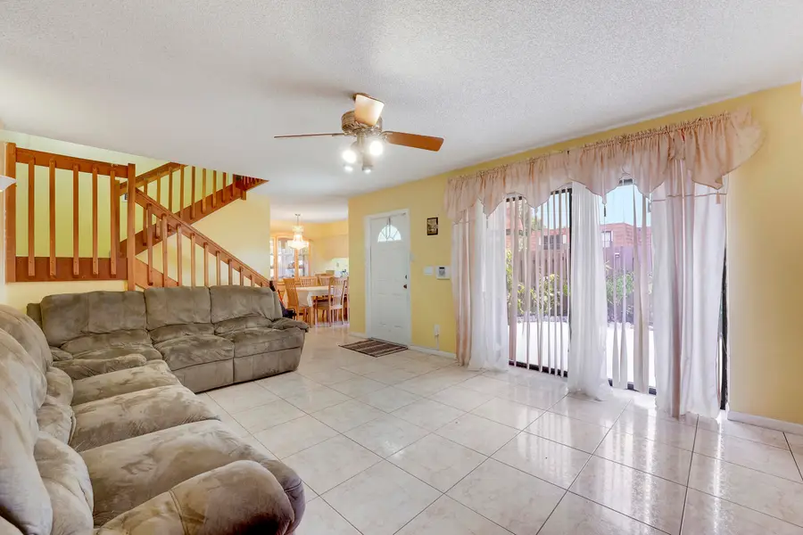 8389 N Coral Circle, North Lauderdale, FL 33068 - #2