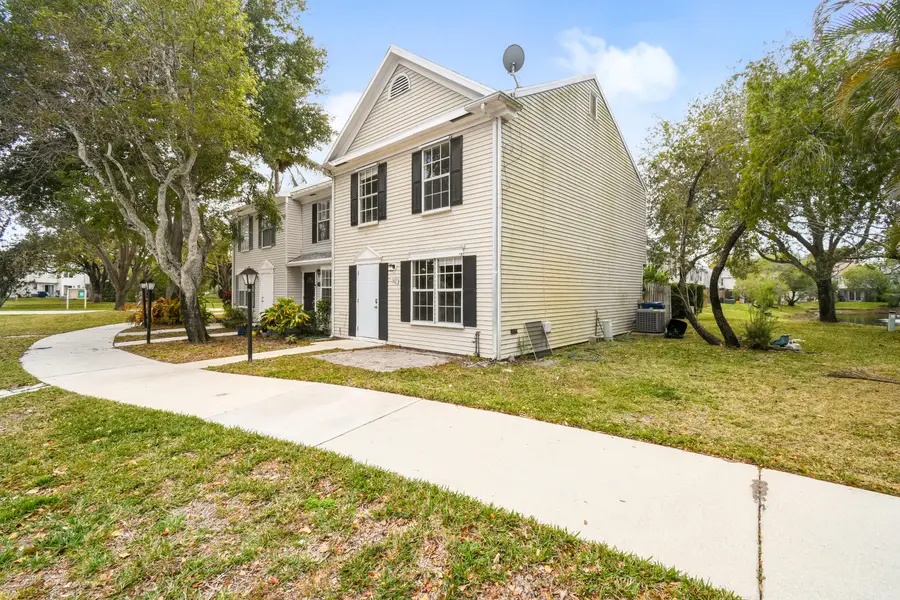 110 Old English Court, Jupiter, FL 33458 - #2