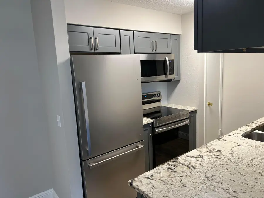 208 Red Cedar Place #208, Brandon, FL 33510 - #2