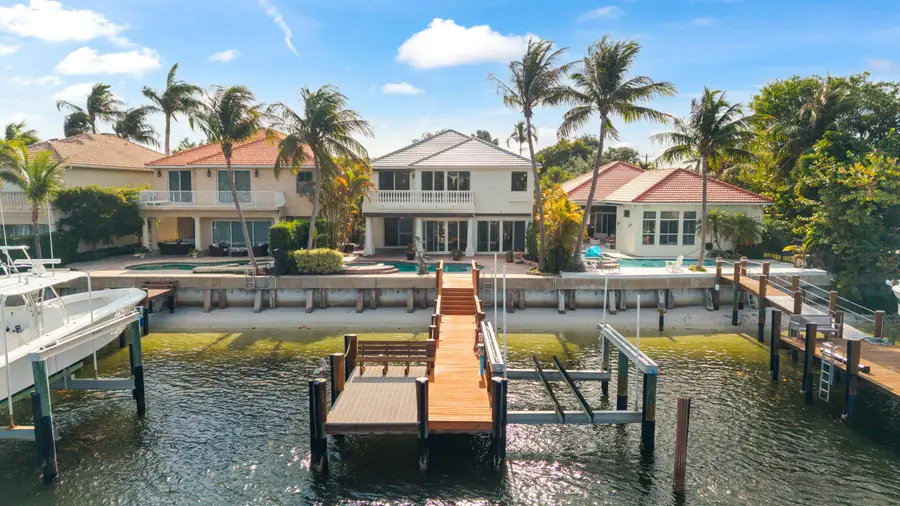 712 Sandy Point Lane, North Palm Beach, FL 33410 - #2
