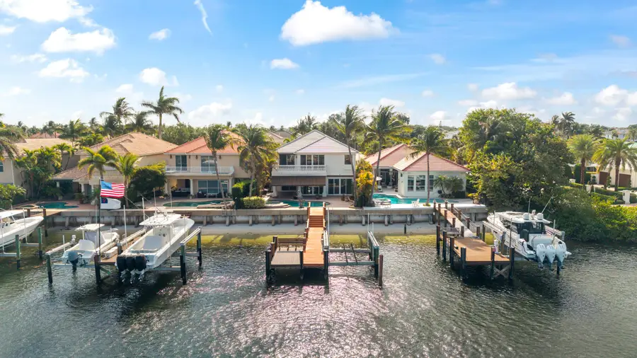 712 Sandy Point Lane, North Palm Beach, FL 33410 - #3