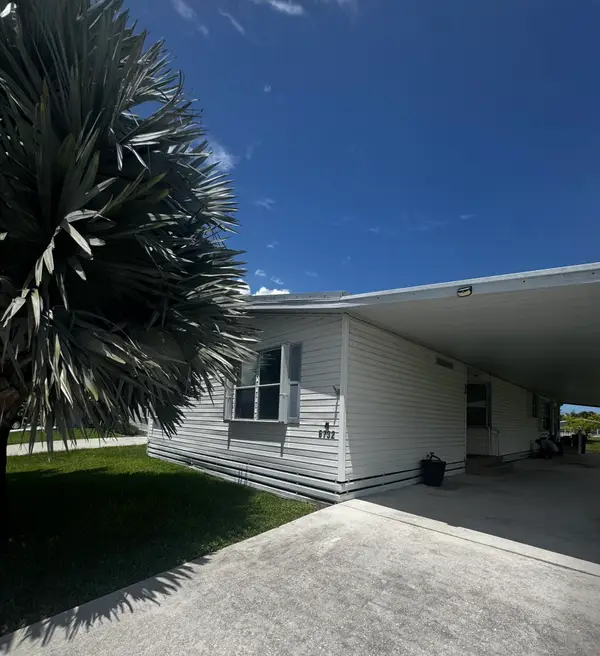 6732 Sinsonte Court, Fort Pierce, FL 34951