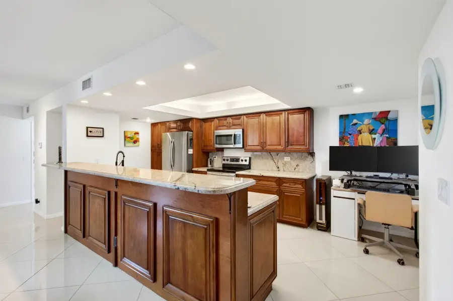 825 Egret Circle #504, Delray Beach, FL 33444 - #3